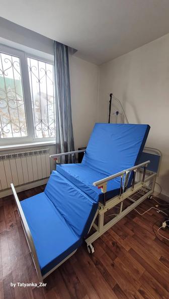 Функциональная кровать для лежачих больных КФ-203 с электроприводом