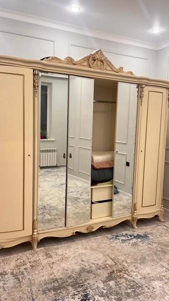 Продам шкаф