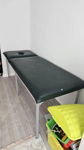 Продам кушетку