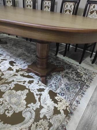 Продается стол и стулья