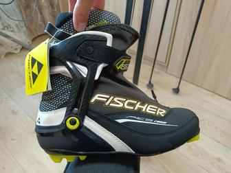 Продам лыжи