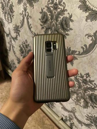 Продам Samsung S9 Plus