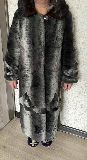 Шуба в отличном состоянии