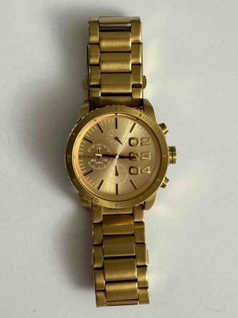 Продам часы мужские DIESEL