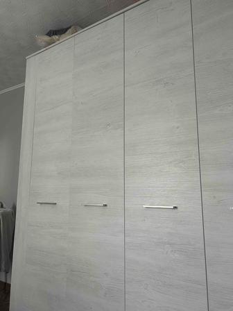 Шкаф для одежды