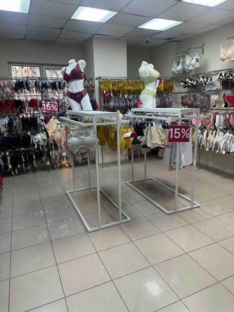 Продам стойки для одежды 8 шт