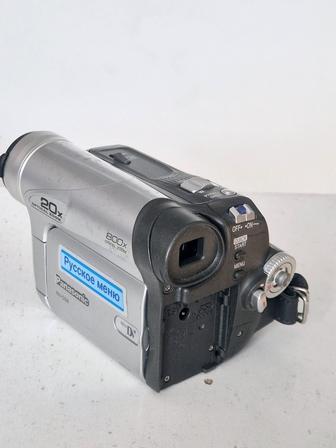 Продаю видеокамеру