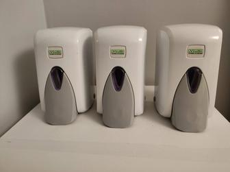 Продажа диспенсера(дозатор) для жидкого мыла.