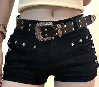 Новые шорты короткие S