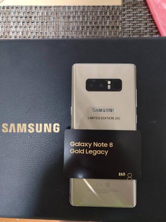 Продам Samsung Not 8