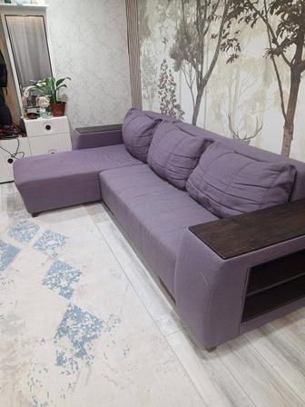 Продам диван в отличном состоянии