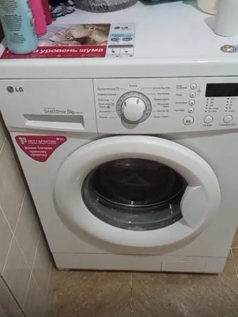 Машинка стиральная LG