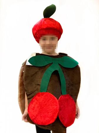 Костюм вишня