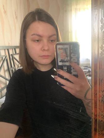 Официант / официантка