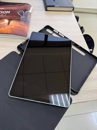 Продаю планшет Tab S9 FE
