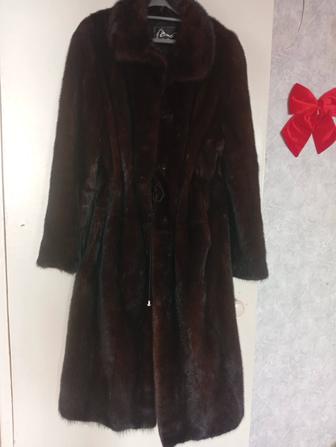 Продам норковую шубу