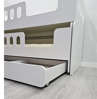 Детский кровать