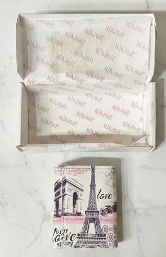 Женский кошелек в стиле Париж