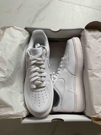 Nike Air Force 1