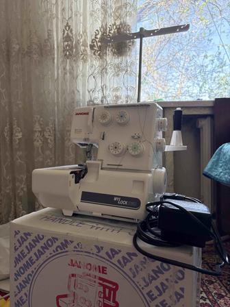Продам оверлог