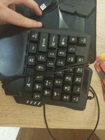 Продаю клавиатуру для пажга