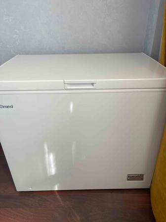 Продам морозильную камеру