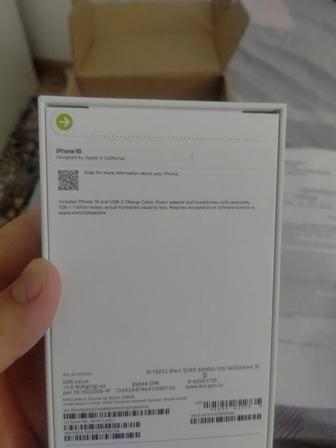 Продам айфон