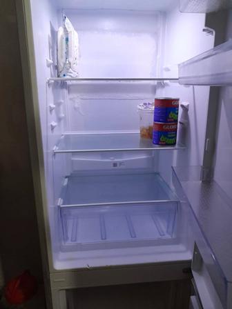 Холодильник бу продам