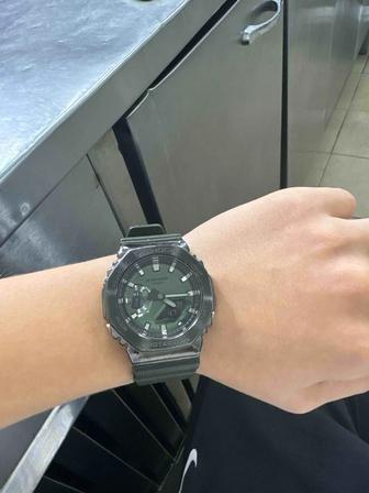 Casio g shock gm 2100