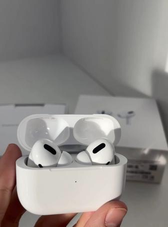 AirPods Premium наушники