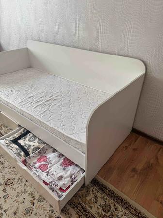 Продам кровать детская