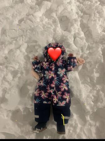 Продам куртку на годовалого ребенка в хорошем состоянии