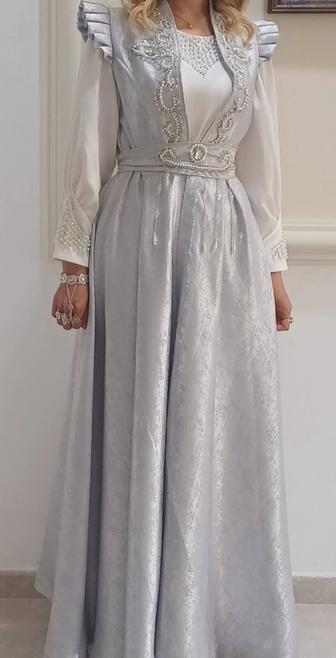 Национальный костюм