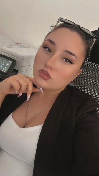 Менеджер по работе с клиентами