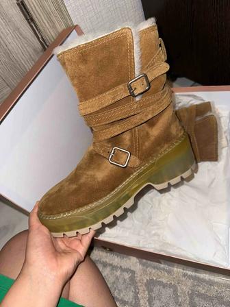 Зимние сапоги от бренда Nursace