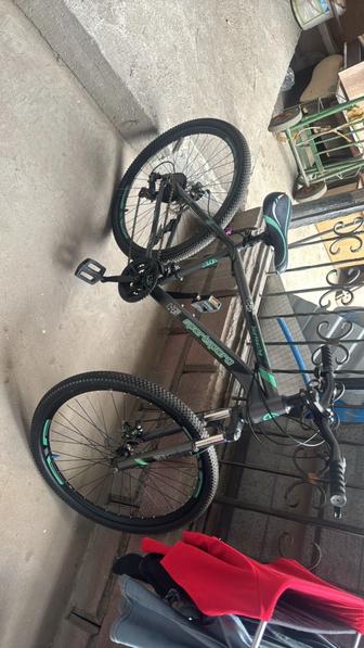 Продам спортивный велосипед