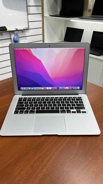 MacBook Air 13 inch 2017 Intel CORE-i5 Количество циклов всего 126!