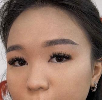 Мастер наращивание ресниц