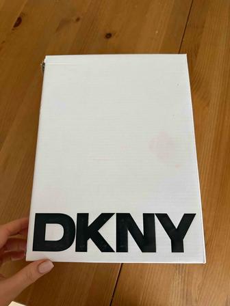 Продам туфли новые 37 р