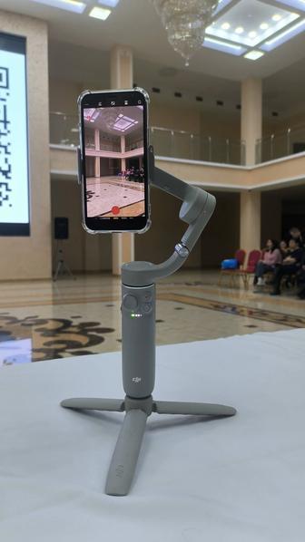 Стабилизатор Dji om 5 grey