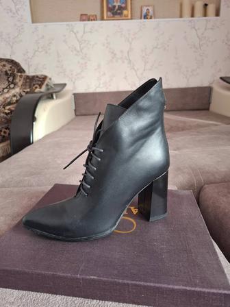 Продам женские батильоны