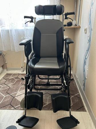 Инвалидная коляска