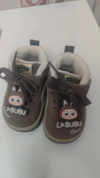 кроссы для малыша