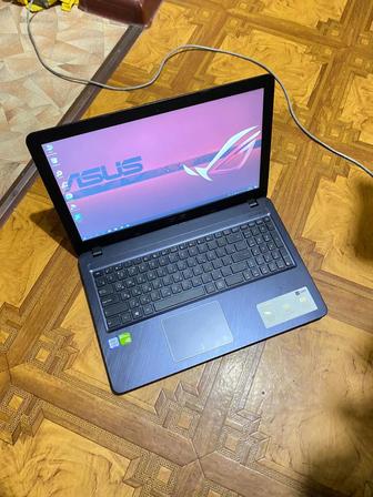 Продам ноутбук Asus все отлично работает срочно Астана