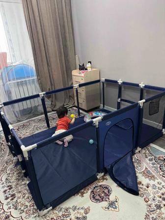 Продам манеж игровой