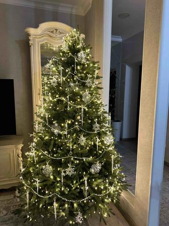 Продаю новую литую елку высотой 2.10 м