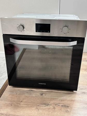Продам духовку Samsung