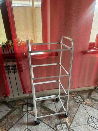 Продам помощник для бьюти мастера