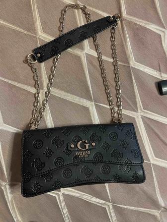 Сумка Guess