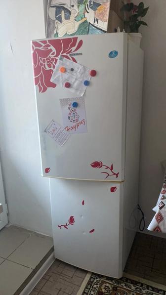 Продам холодильник самсунг